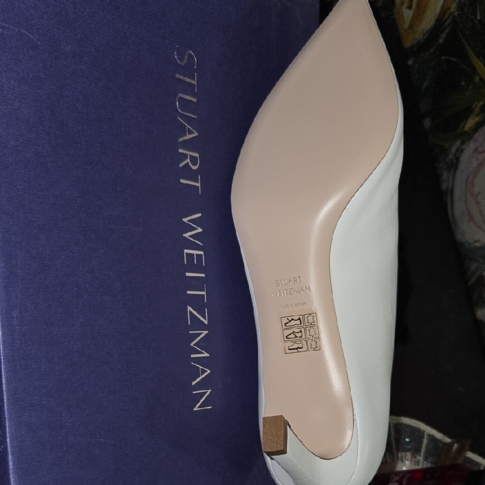 Stuart Weitzman White MIRA Mules - Picture 3 of 7